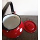 WATER KEETLE RED WITH WHITE DOTS - 2.5 L